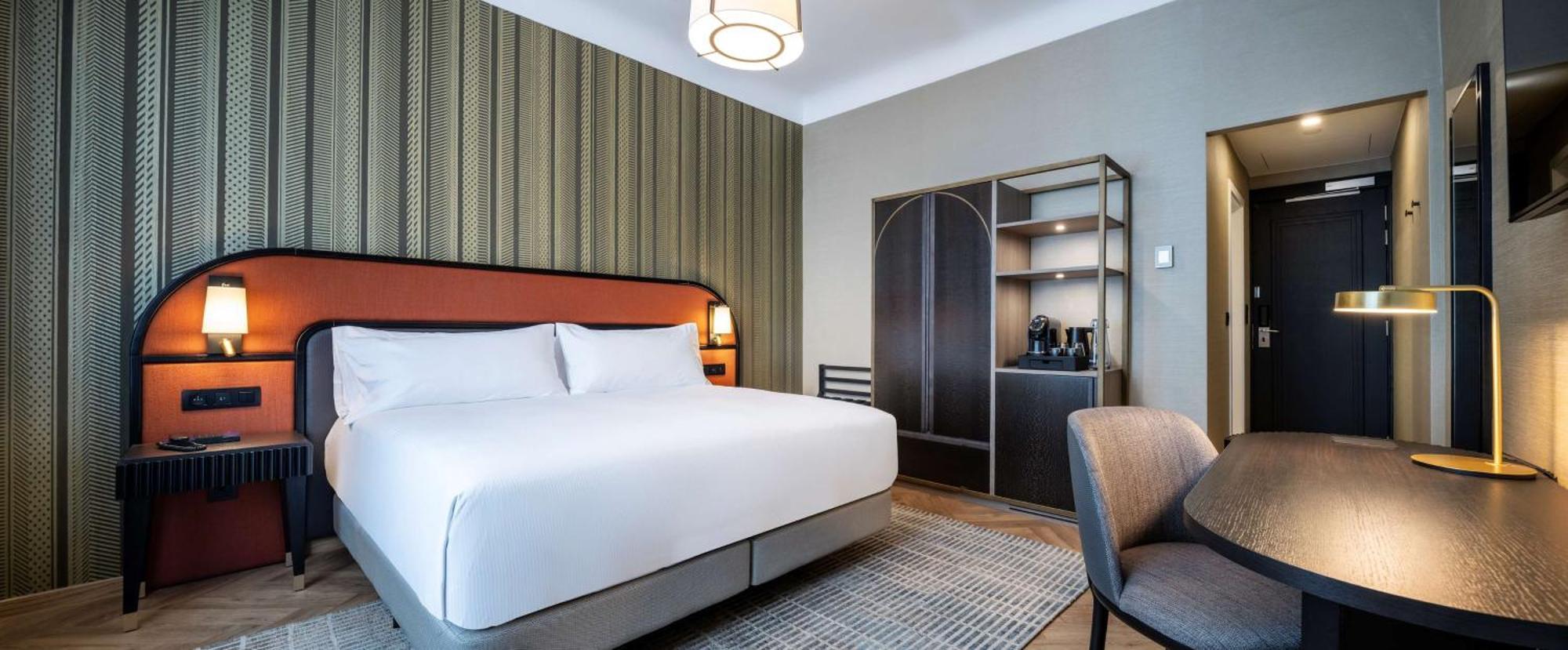 Doubletree By Hilton Brussels City エクステリア 写真
